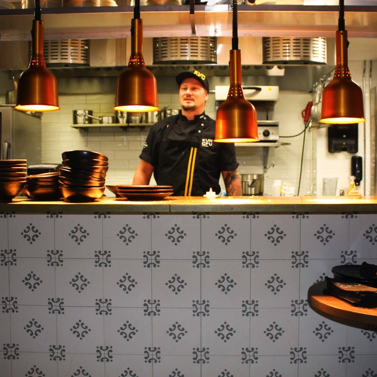Design Yela Álvarez mod. 189, ravintola, baari, Kungfu Kitchen, Master Chef,  Marokkolaislaatta