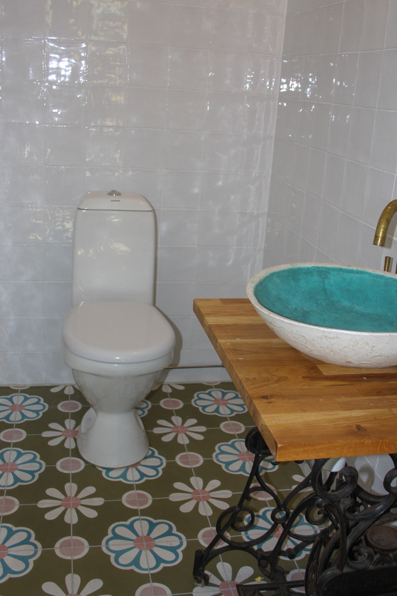 Sementtilaatta, design Hanna Uggla, Sauna Hanko