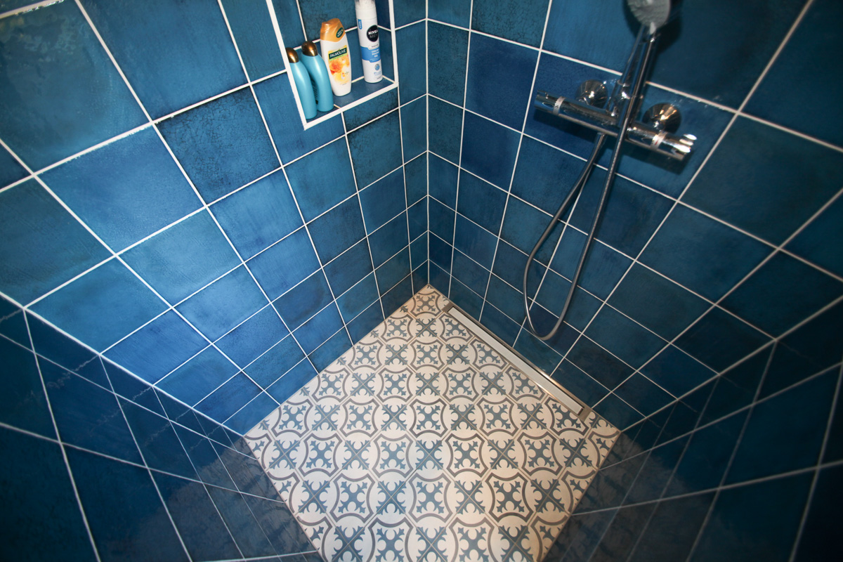 Cememt tile, Old Villa Hanko