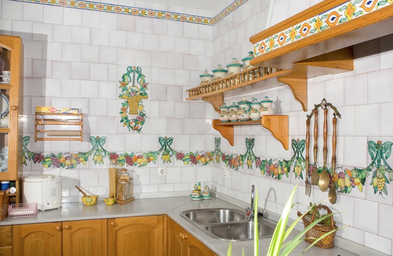 Demosaica artesan handpainted collection