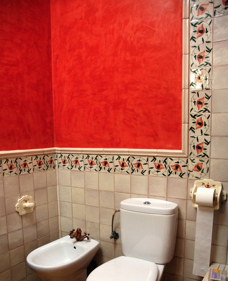 Demosaica artesan handpainted collection